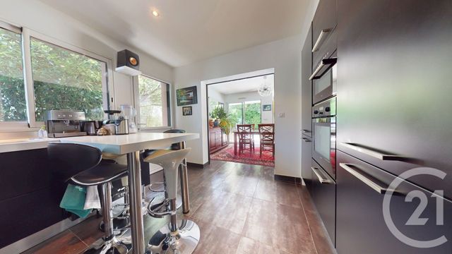 maison à vendre - 8 pièces - 188.1 m2 - ST HERBLAIN - 44 - PAYS-DE-LOIRE - Century 21 Longchamp