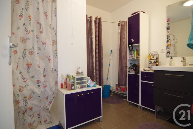 Afficher la photo en grand Appartement F2 à vendre - 2 pièces - 44.55 m2 - ST HERBLAIN - 44 - PAYS-DE-LOIRE - Century 21 Longchamp