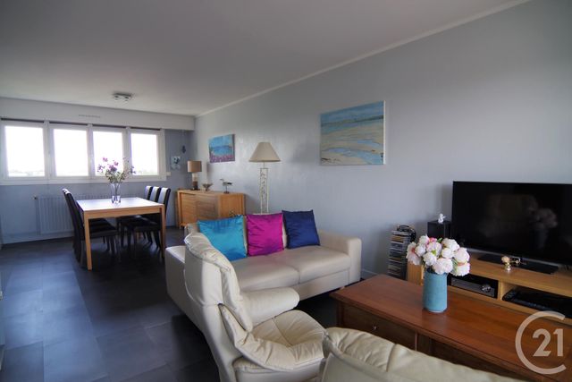 Appartement F4 à vendre - 4 pièces - 81.61 m2 - NANTES - 44 - PAYS-DE-LOIRE - Century 21 Longchamp Appartement F4 à vendre - 4 pièces - 81.61 m2 - NANTES - 44 - PAYS-DE-LOIRE - Century 21 Longchamp