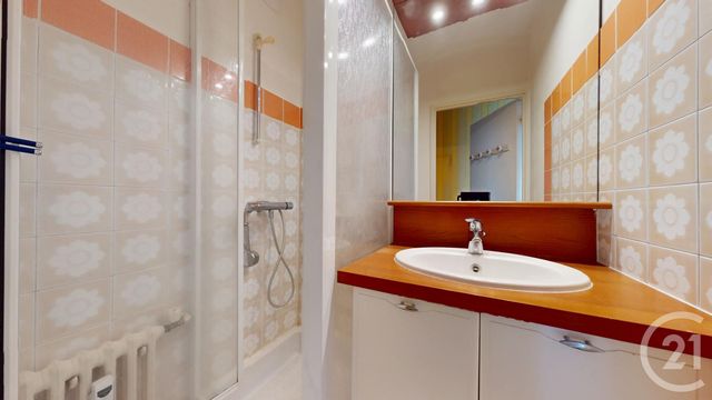 Appartement T5 à vendre - 5 pièces - 107.0 m2 - NANTES - 44 - PAYS-DE-LOIRE - Century 21 Longchamp