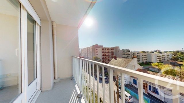 Appartement T3 à vendre - 3 pièces - 60.0 m2 - NANTES - 44 - PAYS-DE-LOIRE - Century 21 Longchamp