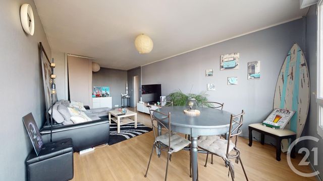 Appartement F4 à vendre - 4 pièces - 79.76 m2 - ST HERBLAIN - 44 - PAYS-DE-LOIRE - Century 21 Longchamp