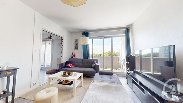 Appartement F4 à vendre - 4 pièces - 72.0 m2 - ST HERBLAIN - 44 - PAYS-DE-LOIRE - Century 21 Longchamp