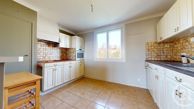 Afficher la photo en grand maison à vendre - 7 pièces - 132.0 m2 - ST HERBLAIN - 44 - PAYS-DE-LOIRE - Century 21 Longchamp