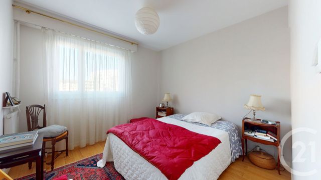 Afficher la photo en grand Appartement F4 à vendre - 4 pièces - 82.65 m2 - NANTES - 44 - PAYS-DE-LOIRE - Century 21 Longchamp