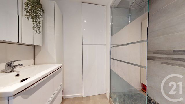 Appartement F4 à vendre - 4 pièces - 87.0 m2 - ST HERBLAIN - 44 - PAYS-DE-LOIRE - Century 21 Longchamp