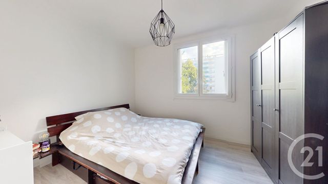 Appartement F4 à vendre - 4 pièces - 87.0 m2 - ST HERBLAIN - 44 - PAYS-DE-LOIRE - Century 21 Longchamp