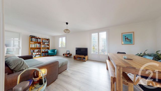 Appartement F4 à vendre - 4 pièces - 87.0 m2 - ST HERBLAIN - 44 - PAYS-DE-LOIRE - Century 21 Longchamp
