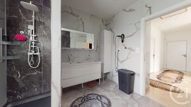 maison à vendre - 6 pièces - 143.85 m2 - ST HERBLAIN - 44 - PAYS-DE-LOIRE - Century 21 Longchamp