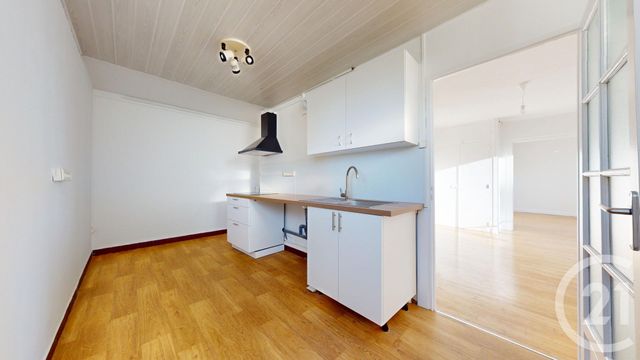 Appartement F3 à louer - 3 pièces - 73.87 m2 - NANTES - 44 - PAYS-DE-LOIRE - Century 21 Longchamp