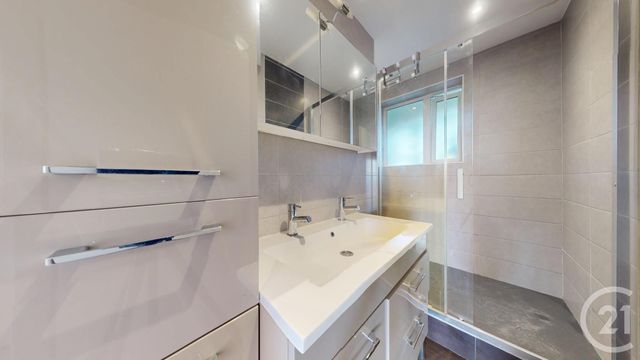 Appartement F4 à vendre - 4 pièces - 70.51 m2 - NANTES - 44 - PAYS-DE-LOIRE - Century 21 Longchamp