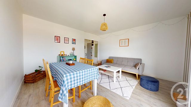 Appartement F5 à louer - 5 pièces - 88.28 m2 - NANTES - 44 - PAYS-DE-LOIRE - Century 21 Longchamp