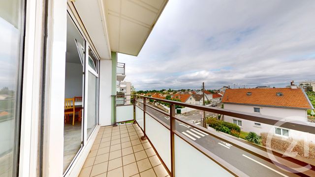 Appartement F5 à louer - 5 pièces - 88.28 m2 - NANTES - 44 - PAYS-DE-LOIRE - Century 21 Longchamp