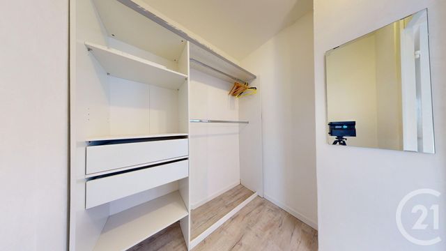 Appartement F5 à louer - 5 pièces - 88.28 m2 - NANTES - 44 - PAYS-DE-LOIRE - Century 21 Longchamp