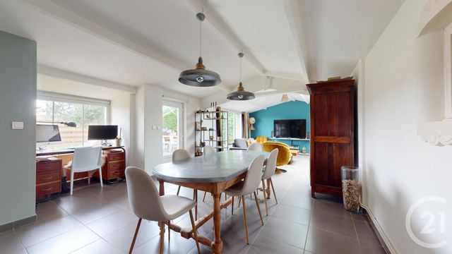 maison à vendre - 7 pièces - 161.82 m2 - ST JULIEN DE CONCELLES - 44 - PAYS-DE-LOIRE - Century 21 Longchamp