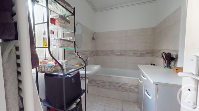 Appartement F4 à vendre - 4 pièces - 84.1 m2 - NANTES - 44 - PAYS-DE-LOIRE - Century 21 Longchamp