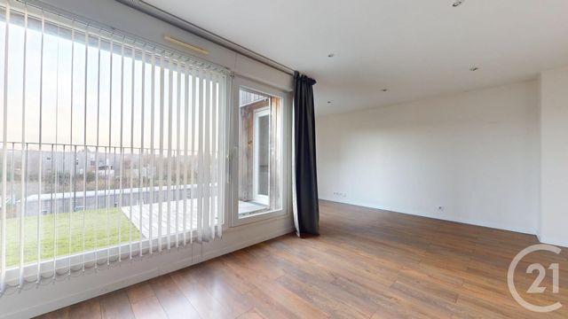 Appartement F3 à vendre - 3 pièces - 61.61 m2 - COUERON - 44 - PAYS-DE-LOIRE - Century 21 Longchamp