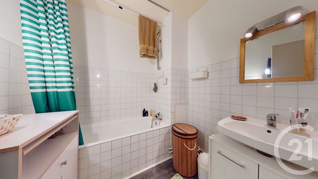 Appartement T4 à vendre - 4 pièces - 93.7 m2 - NANTES - 44 - PAYS-DE-LOIRE - Century 21 Longchamp