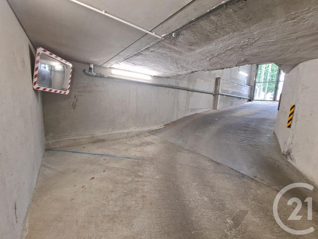 parking à louer - 14.0 m2 - NANTES - 44 - PAYS-DE-LOIRE - Century 21 Longchamp