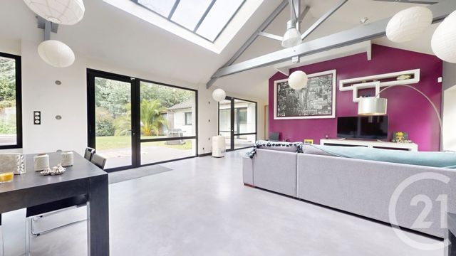 maison à vendre - 5 pièces - 188.0 m2 - ST ETIENNE DE MONTLUC - 44 - PAYS-DE-LOIRE - Century 21 Longchamp