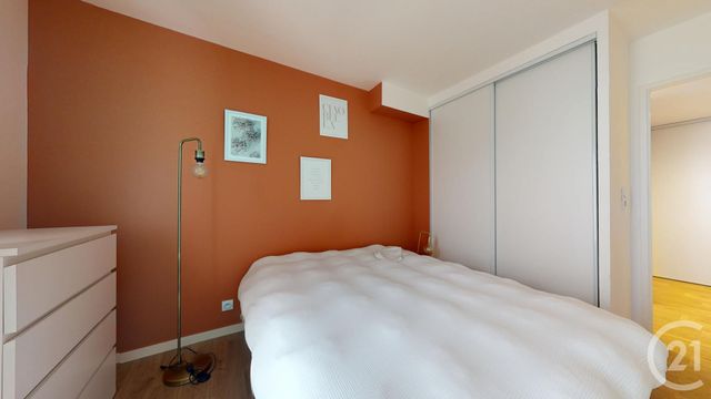 Afficher la photo en grand Appartement T2 à vendre - 2 pièces - 43.0 m2 - ST HERBLAIN - 44 - PAYS-DE-LOIRE - Century 21 Longchamp