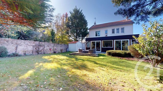 maison à vendre - 6 pièces - 146.18 m2 - ST HERBLAIN - 44 - PAYS-DE-LOIRE - Century 21 Longchamp