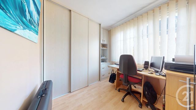 maison à vendre - 6 pièces - 146.18 m2 - ST HERBLAIN - 44 - PAYS-DE-LOIRE - Century 21 Longchamp