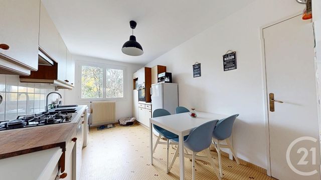 Appartement F4 à louer - 5 pièces - 110.22 m2 - NANTES - 44 - PAYS-DE-LOIRE - Century 21 Longchamp