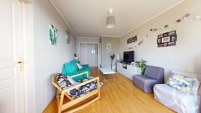 Appartement F3 à louer - 4 pièces - 74.3 m2 - ST HERBLAIN - 44 - PAYS-DE-LOIRE - Century 21 Longchamp