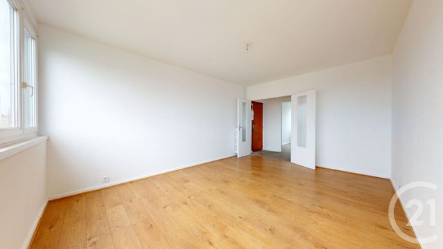Appartement F3 à louer - 3 pièces - 58.0 m2 - ST HERBLAIN - 44 - PAYS-DE-LOIRE - Century 21 Longchamp
