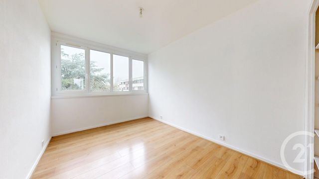 Appartement F3 à louer - 3 pièces - 58.0 m2 - ST HERBLAIN - 44 - PAYS-DE-LOIRE - Century 21 Longchamp