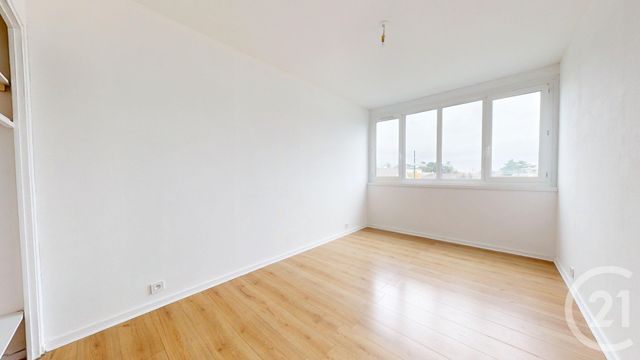 Appartement F3 à louer - 3 pièces - 58.0 m2 - ST HERBLAIN - 44 - PAYS-DE-LOIRE - Century 21 Longchamp