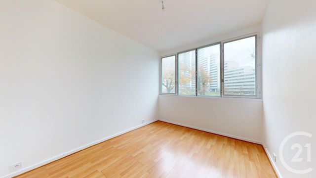 Appartement F3 à louer - 3 pièces - 58.88 m2 - ST HERBLAIN - 44 - PAYS-DE-LOIRE - Century 21 Longchamp