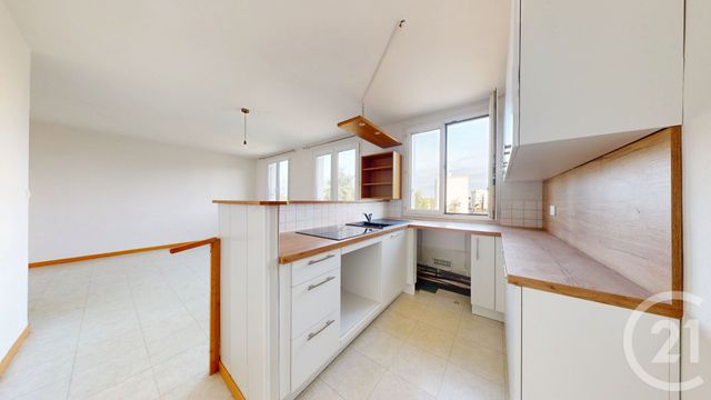 Appartement T3 à vendre - 3 pièces - 65.62 m2 - ST HERBLAIN - 44 - PAYS-DE-LOIRE - Century 21 Longchamp