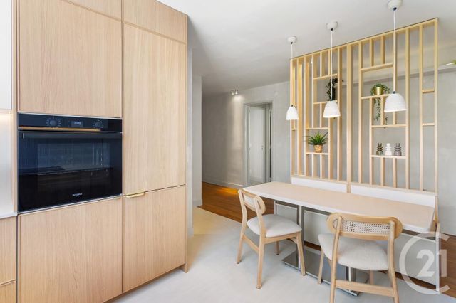 Appartement F5 à louer - 5 pièces - 141.0 m2 - NANTES - 44 - PAYS-DE-LOIRE - Century 21 Longchamp