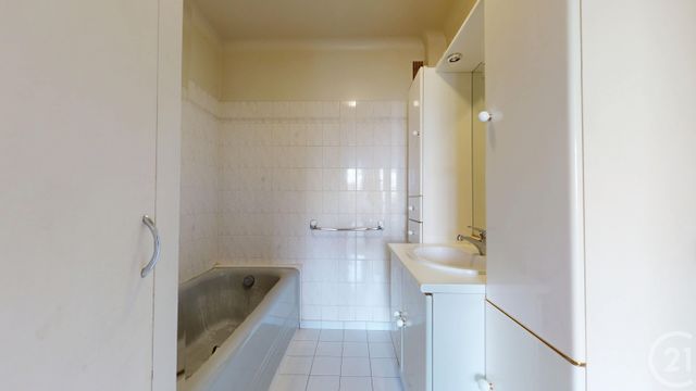 Appartement F4 à vendre - 4 pièces - 89.4 m2 - NANTES - 44 - PAYS-DE-LOIRE - Century 21 Longchamp