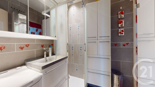 Appartement F3 à vendre - 3 pièces - 61.05 m2 - ST HERBLAIN - 44 - PAYS-DE-LOIRE - Century 21 Longchamp