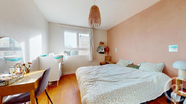 Appartement T4 à vendre - 4 pièces - 74.0 m2 - NANTES - 44 - PAYS-DE-LOIRE - Century 21 Longchamp