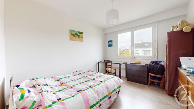 Appartement T4 à vendre - 4 pièces - 86.03 m2 - NANTES - 44 - PAYS-DE-LOIRE - Century 21 Longchamp