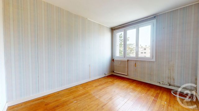 Appartement T4 à vendre - 4 pièces - 74.0 m2 - NANTES - 44 - PAYS-DE-LOIRE - Century 21 Longchamp