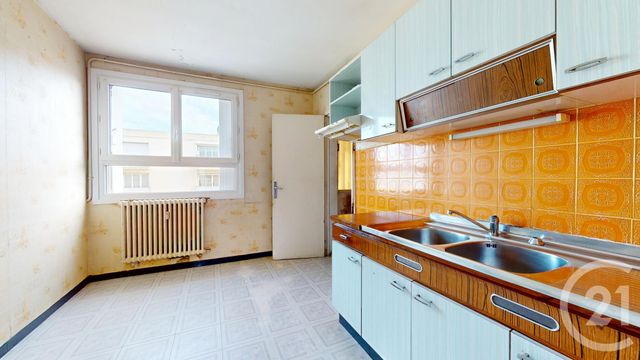 Appartement T4 à vendre - 4 pièces - 74.0 m2 - NANTES - 44 - PAYS-DE-LOIRE - Century 21 Longchamp
