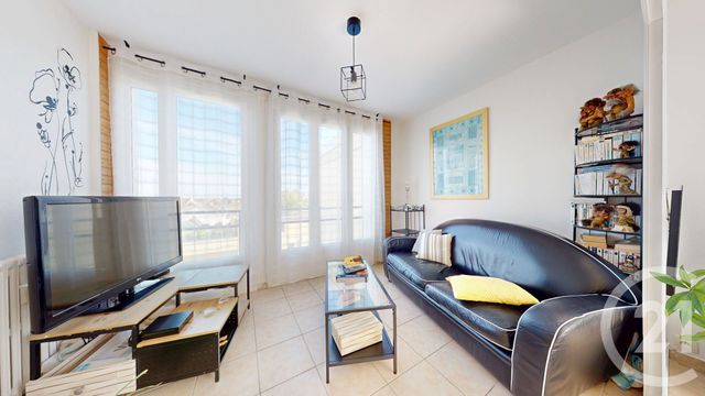 Appartement T4 à vendre - 3 pièces - 70.56 m2 - NANTES - 44 - PAYS-DE-LOIRE - Century 21 Longchamp