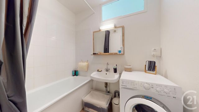 Appartement T2 à vendre - 2 pièces - 57.0 m2 - NANTES - 44 - PAYS-DE-LOIRE - Century 21 Longchamp