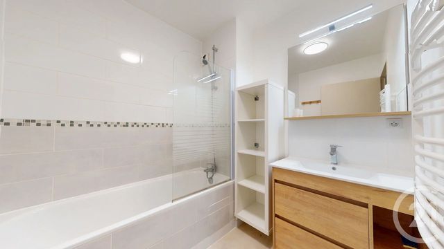 Appartement F3 à louer - 3 pièces - 77.94 m2 - NANTES - 44 - PAYS-DE-LOIRE - Century 21 Longchamp