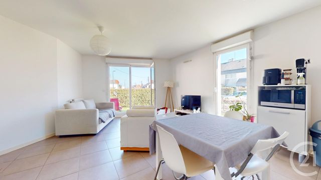 Appartement T3 à vendre - 3 pièces - 63.0 m2 - NANTES - 44 - PAYS-DE-LOIRE - Century 21 Longchamp