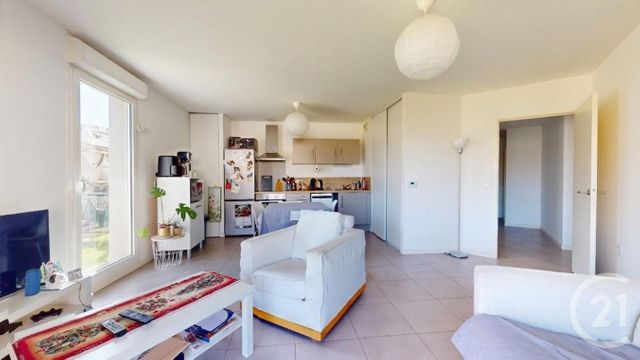 Appartement T3 à vendre - 3 pièces - 63.0 m2 - NANTES - 44 - PAYS-DE-LOIRE - Century 21 Longchamp