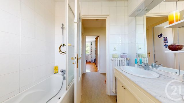 maison à vendre - 6 pièces - 133.96 m2 - ST HERBLAIN - 44 - PAYS-DE-LOIRE - Century 21 Longchamp