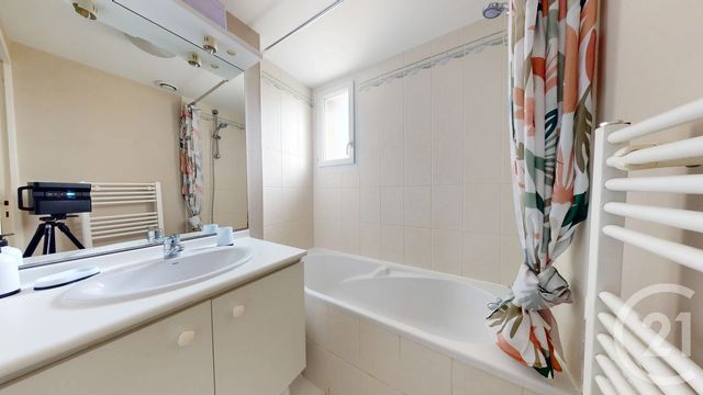 Appartement F2 à louer - 2 pièces - 44.0 m2 - NANTES - 44 - PAYS-DE-LOIRE - Century 21 Longchamp