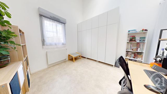 Appartement F3 à vendre - 3 pièces - 67.7 m2 - ST HERBLAIN - 44 - PAYS-DE-LOIRE - Century 21 Longchamp