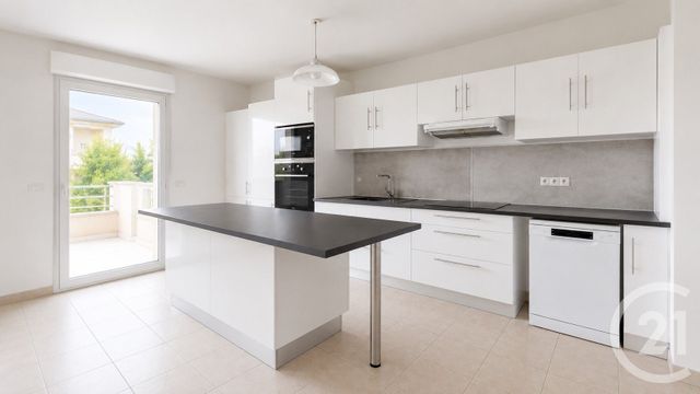Appartement F3 à louer - 3 pièces - 67.73 m2 - ORVAULT - 44 - PAYS-DE-LOIRE - Century 21 Longchamp